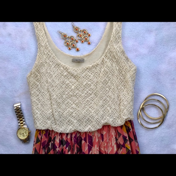 Crochet/Triangle Pattern Dress - Picture 3 of 3